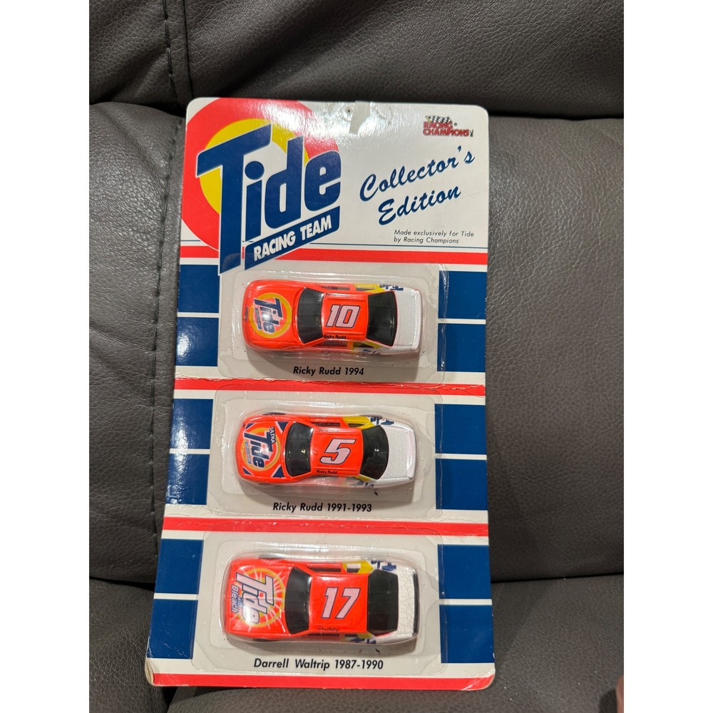 Racing Champions Tide Racing Team Collector's 3 Car Set Rudd Waltrip 1993‎